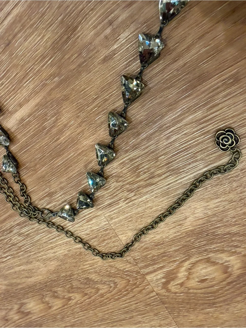 The Unbranded Brand bundle chain